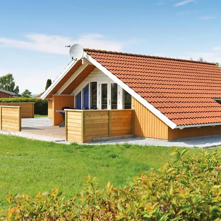 Lovely Home In Egernsund With Sauna Feriehus